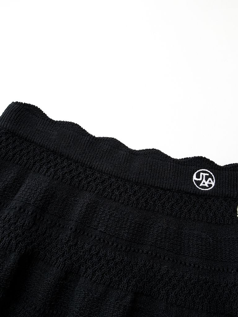 UTAA Twin ruffle Flare Skirt : Black