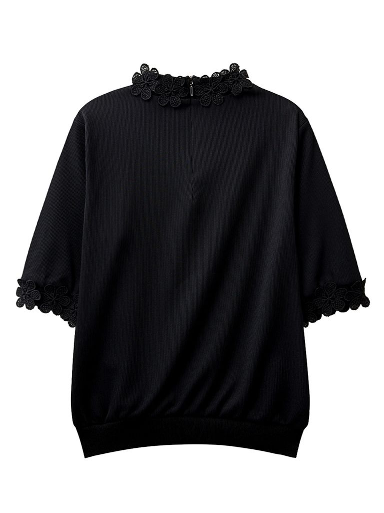 UTAA Blossom Prime Turtleneck Tee : Women's Black