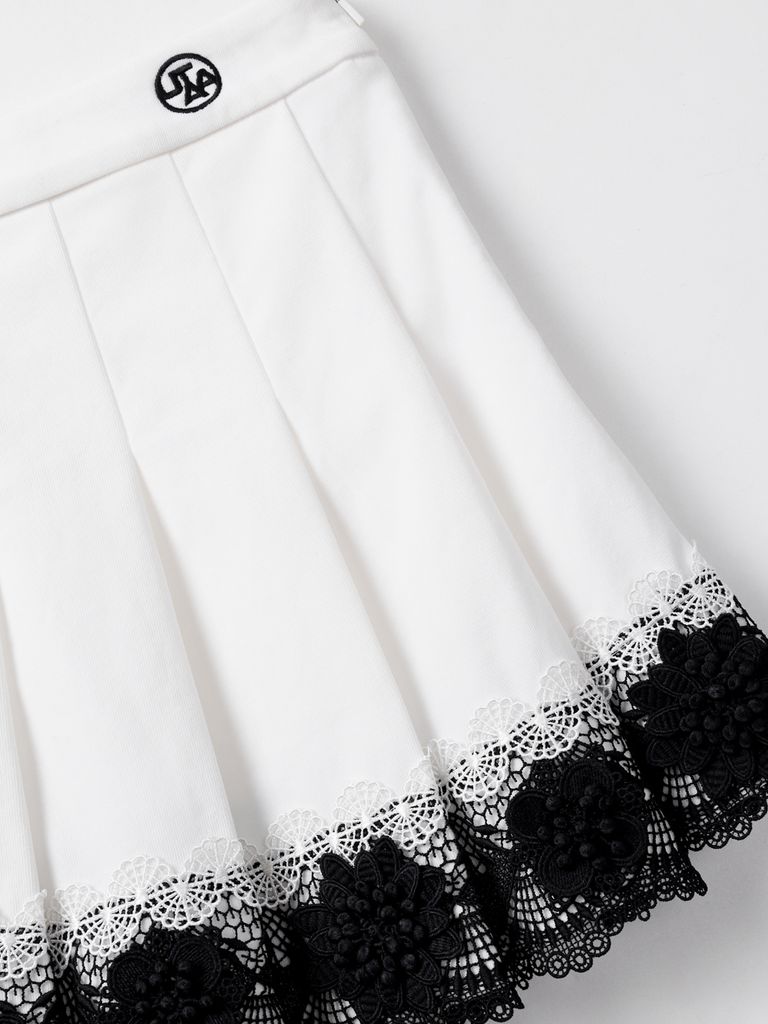 UTAA Notredame Floral Lace Pleats Skirt : White