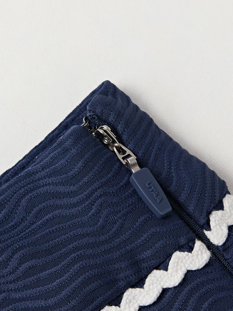 UTAA Notredame Lace Flare Skirt : Navy