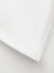 UTAA Typo Silver Sealing Neoprene PK Sleeve : Women's White