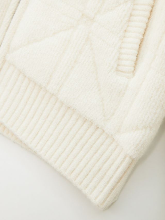 UTAA Quilting Stitch Knit Zip-up Jumper: Women's Ivory