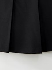 UTAA Slide Bulk Logo Pleats Skirt: Black