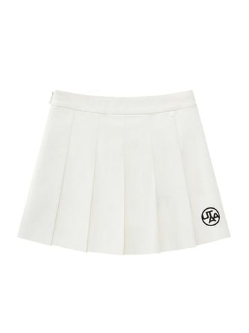 UTAA Slide Bulk Logo Pleats Skirt: White