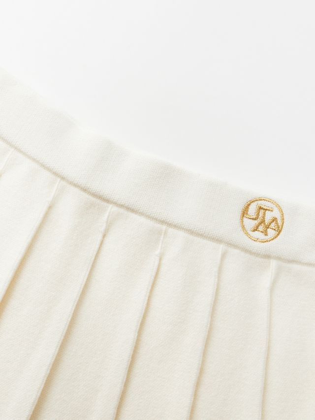 UTAA Gilt Logo Adel Classic Pleats Skirt : Ivory