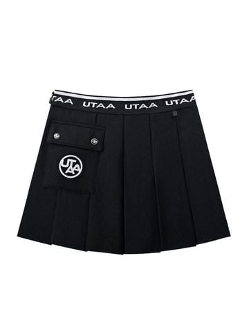 UTAA Logo Dust Pocket Pleats Skirt : Black