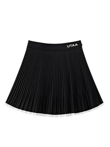 UTAA Curve Ring Line Pleats Skirt: Black