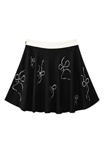 Crystal Ribbon Flare Knit Skirt: Women's Black