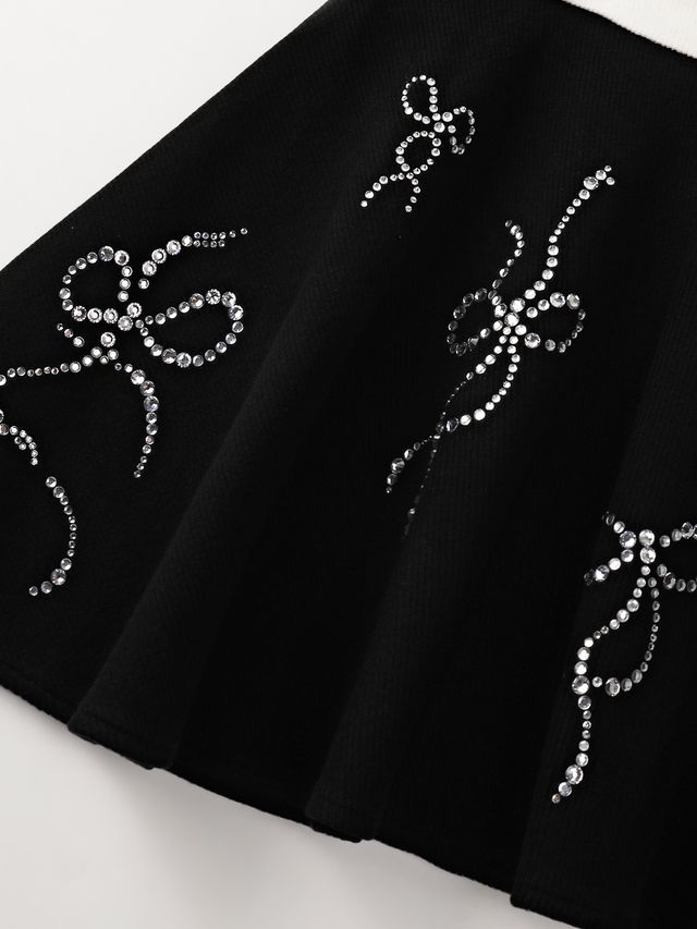 Crystal Ribbon Flare Knit Skirt: Women's Black