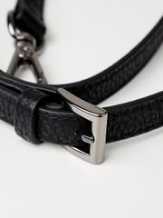 UTAA Figure Logo Strap Pouch Bag : Black