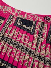 UTAA Blend Buckingham Short Skirt : Women's Dark Pink