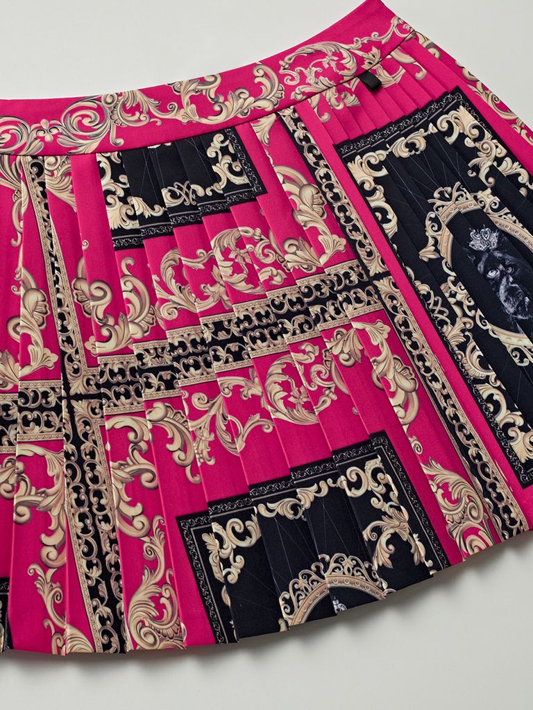 UTAA Blend Buckingham Short Skirt : Women's Dark Pink