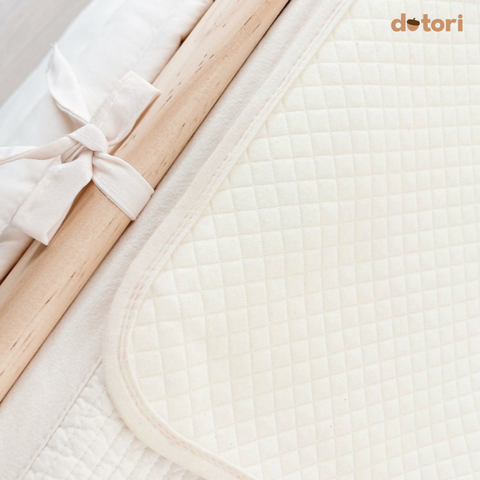 Thảm lót chống thấm Dotori Airy Waterproof Pad Organic Cotton 100% thấm hút tốt - PU cao cấp chống trượt