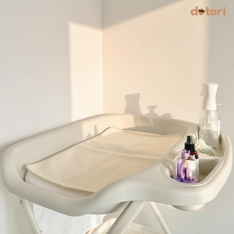 Thảm lót chống thấm Dotori Airy Waterproof Pad Organic Cotton 100% thấm hút tốt - PU cao cấp chống trượt