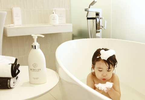 Sữa Tắm Gội Khoáng Chất Dịu Nhẹ Và An Toàn Đối Với Bé BEBELUA 500ml