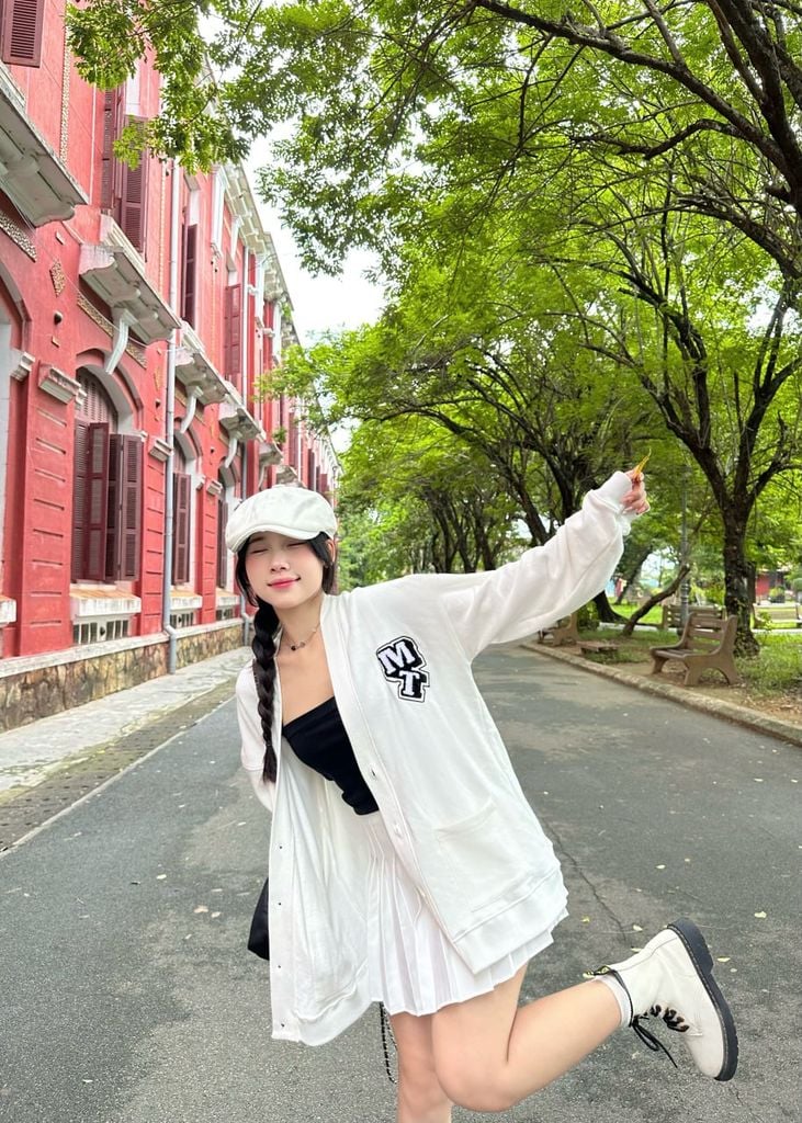 MENTAL MT CHENILLE PATCHES CARDIGAN