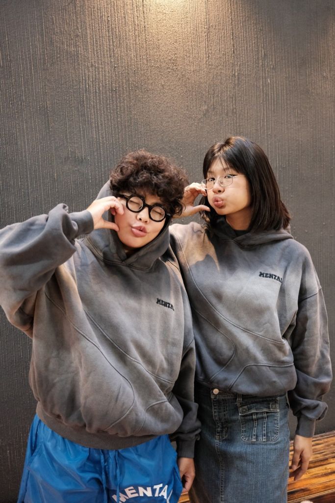 MENTAL EMBROIDERY WASH BOXY HOODIE