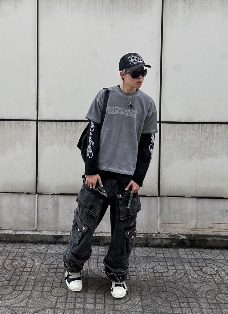 MENTAL DESTROYED WASHED GREY T-SHIRT