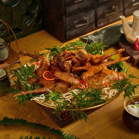  Chim bồ câu Quay Thảo Mộc (Con) 