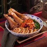  Tỏi Dê Hầm củ sen (Suất) 