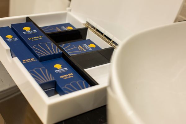 PREMIER - CLASSIC DOUBLE CITY VIEW