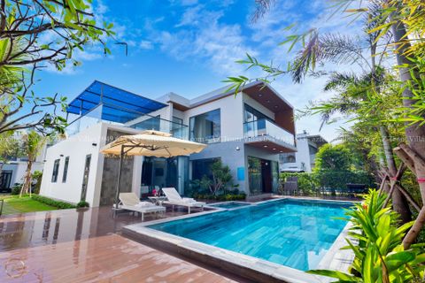  VT-PAL-LC.ARIA AZ 38 