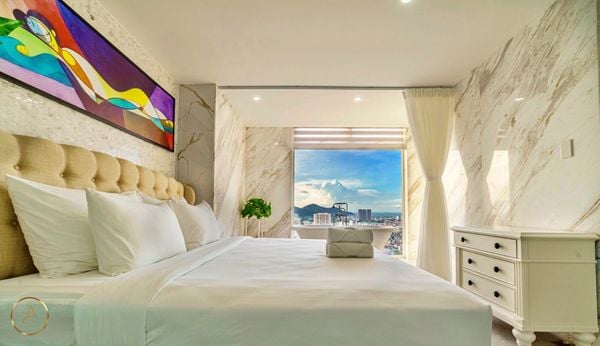 VT-SMB Penthouse AZ 31A