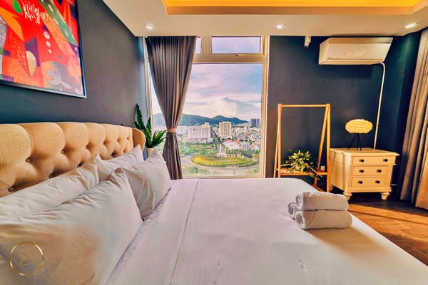 VT-SMB Penthouse AZ 31A