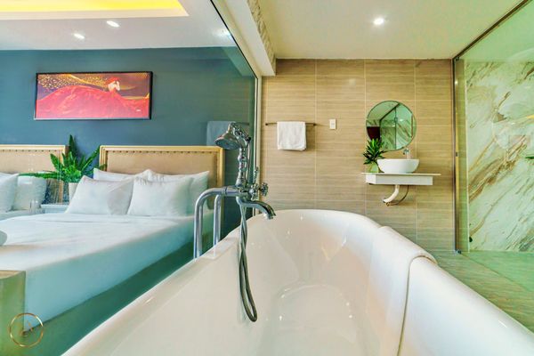 VT-SMB Penthouse AZ 31A