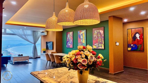 VT-SMB Penthouse AZ 31A