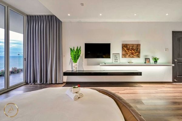 VT-SMB Penthouse AZ 31C