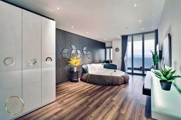 VT-SMB Penthouse AZ 31C