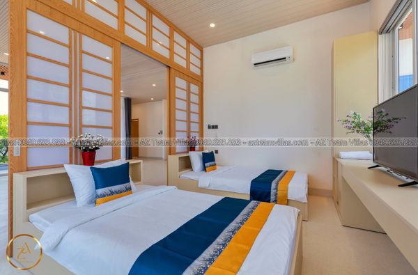 VT-MER-LC.ARIA AZ 107