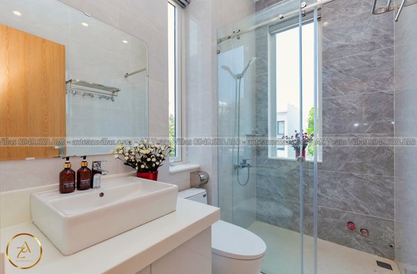 VT-MER-LC.ARIA AZ 107