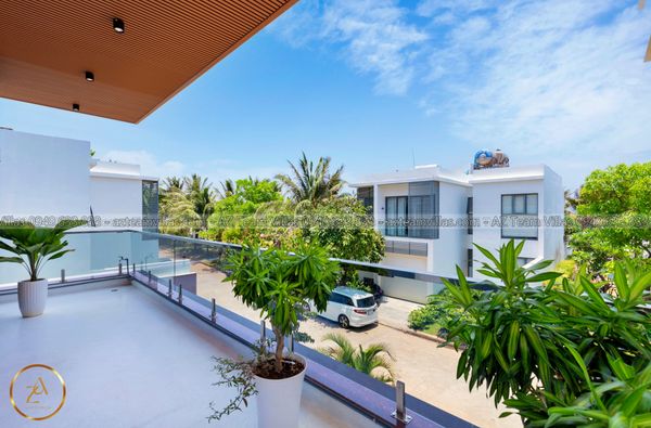 VT-MER-LC.ARIA AZ 107