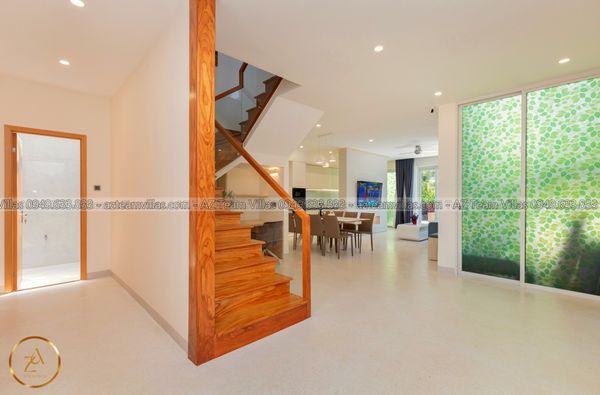 VT-MER-LC.ARIA AZ 107