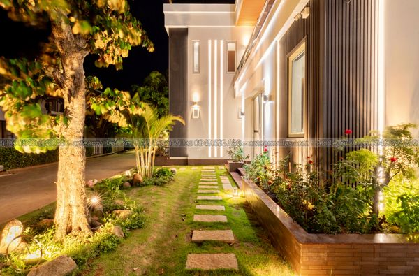 VT-MER-LC.ARIA AZ 107