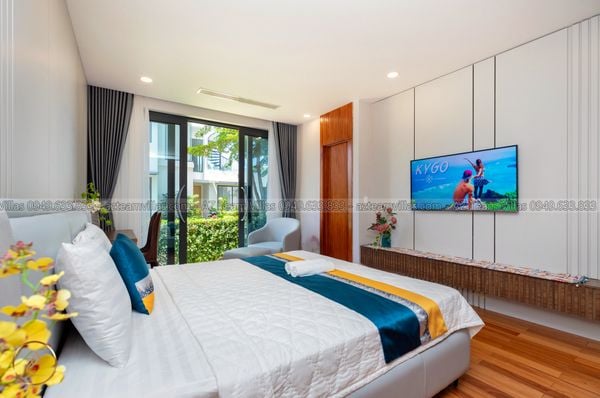 VT-MER-LC.ARIA AZ 105