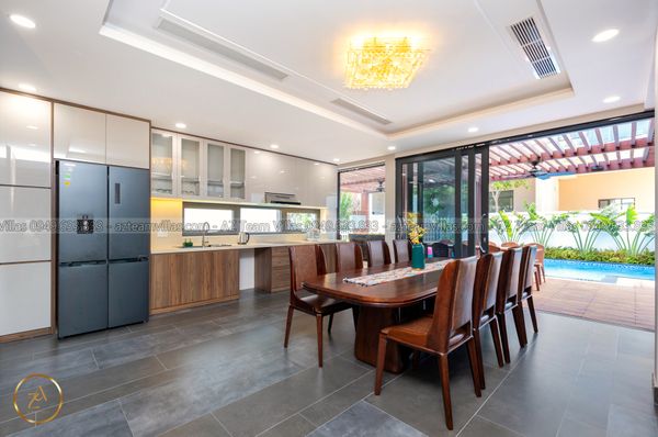 VT-MER-LC.ARIA AZ 105