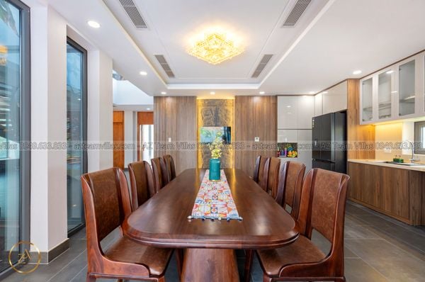 VT-MER-LC.ARIA AZ 105