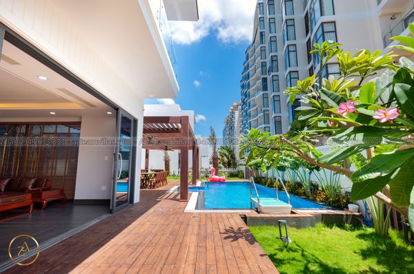 VT-MER-LC.ARIA AZ 105