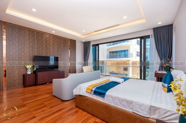 VT-MER-LC.ARIA AZ 105