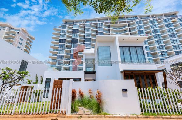 VT-MER-LC.ARIA AZ 104