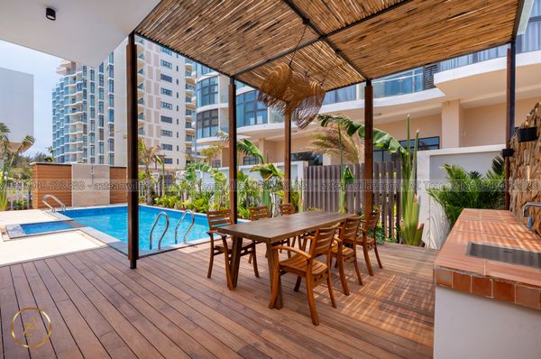 VT-MER-LC.ARIA AZ 104