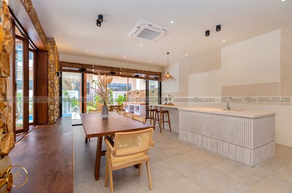 VT-MER-LC.ARIA AZ 104