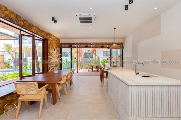 VT-MER-LC.ARIA AZ 104