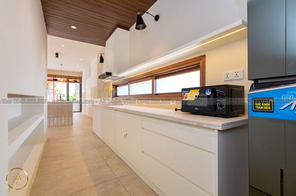 VT-MER-LC.ARIA AZ 104