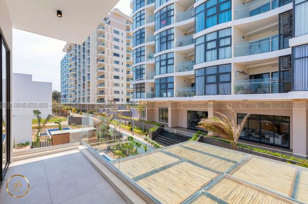 VT-MER-LC.ARIA AZ 104