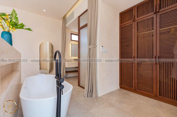 VT-MER-LC.ARIA AZ 104