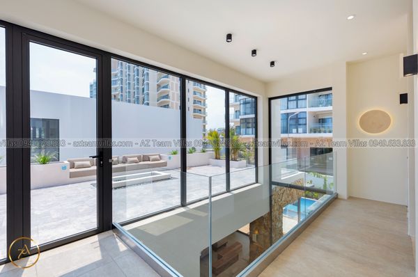 VT-MER-LC.ARIA AZ 104